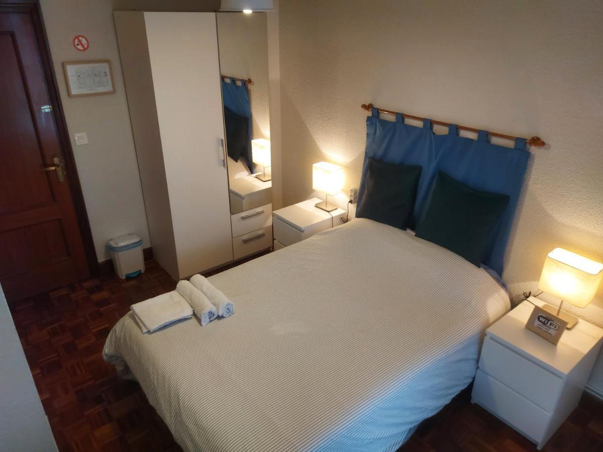 Se Alquilan 3 Habitaciones Privadas บิลเบา ภายนอก รูปภาพ